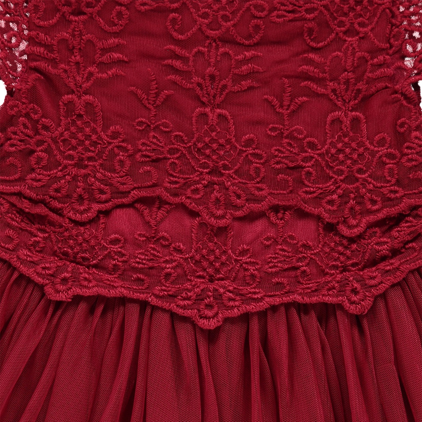 Robe de fête en dentelle et tulle  