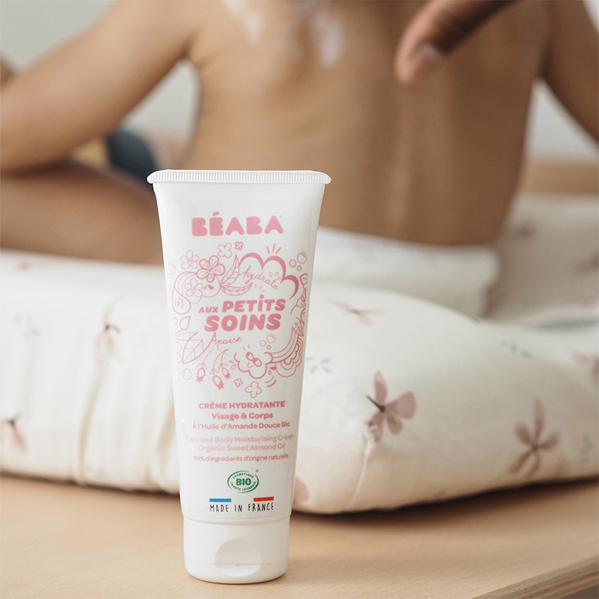 Crème hydratante visage et corps à l'huile d'amande douce bio - 100 ml 