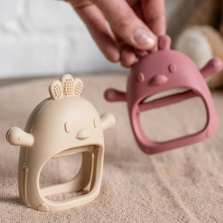 Hochet moufle de dentition en silicone - Poule - Vieux rose 