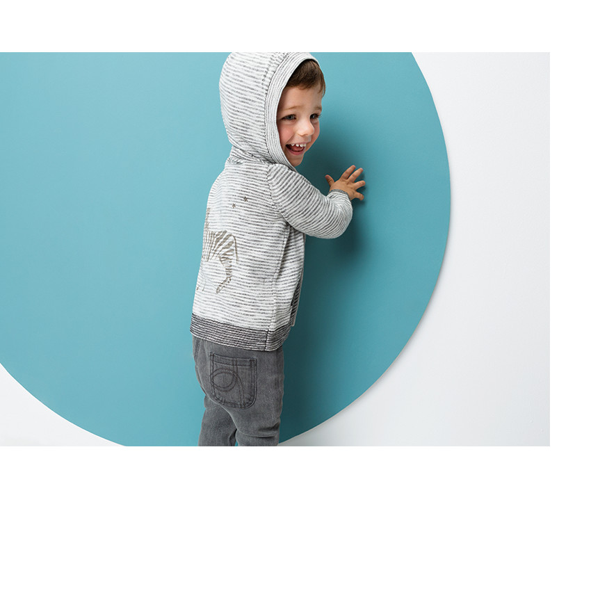 Gilet en tricot rayé avec zèbre printé au dos 