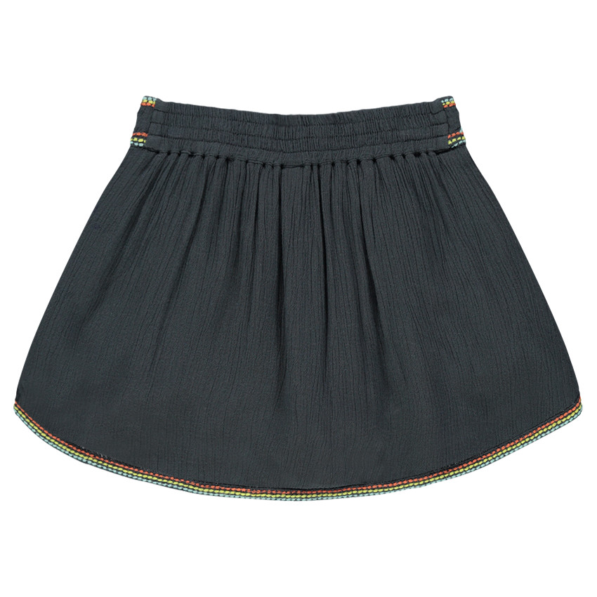 Jupe short en crépon viscose avec broderies 