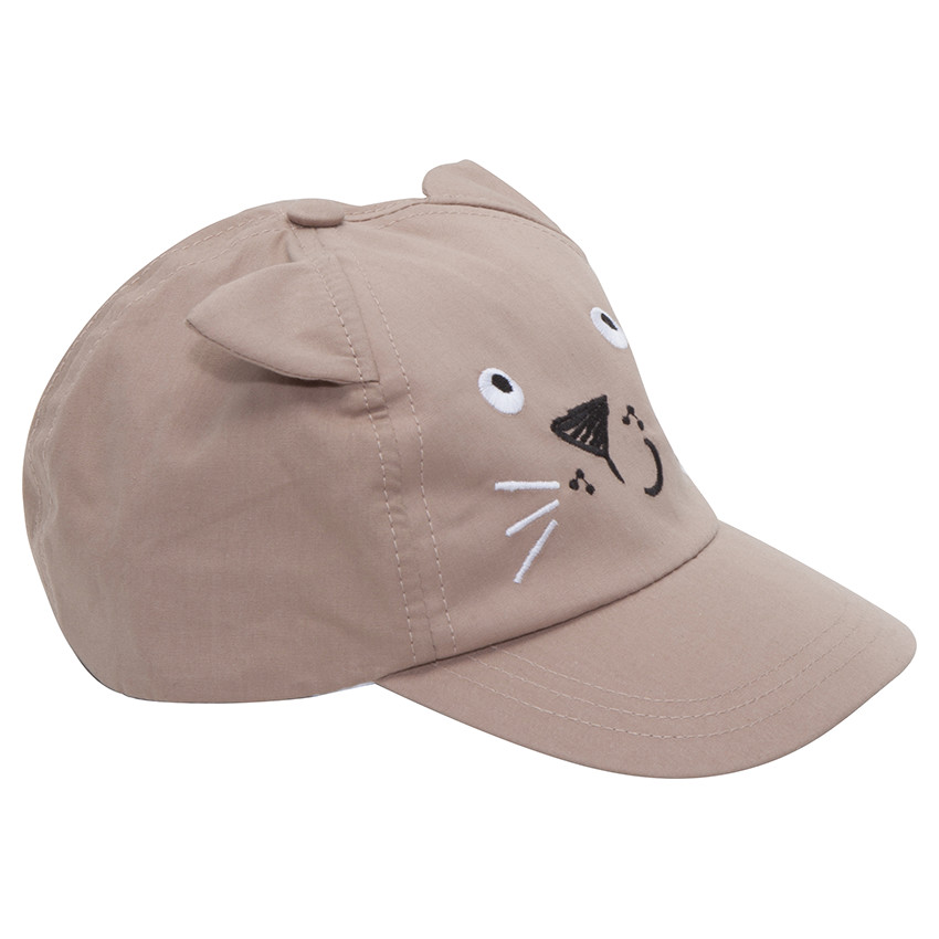 Casquette avec oreilles en relief 