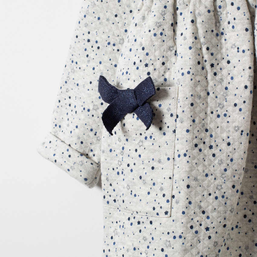 Robe manches longues imprimée all-over à noeuds 