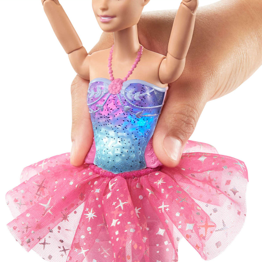 Poupée Barbie ballerine Dreamtopia lumières magiques 
