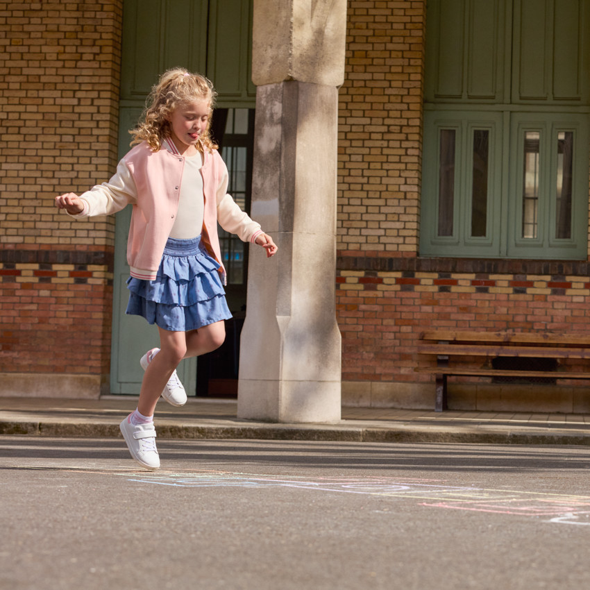 Jupe volantée et imprimée à taille smockée pour fille 