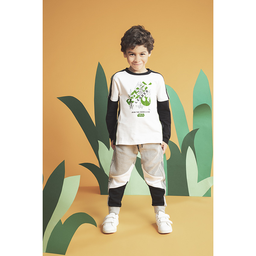 Baskets basses à scratch et empiècement contrasté noir 