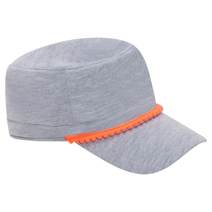 Casquette cubaine en molleton avec galon contrasté à pompons 