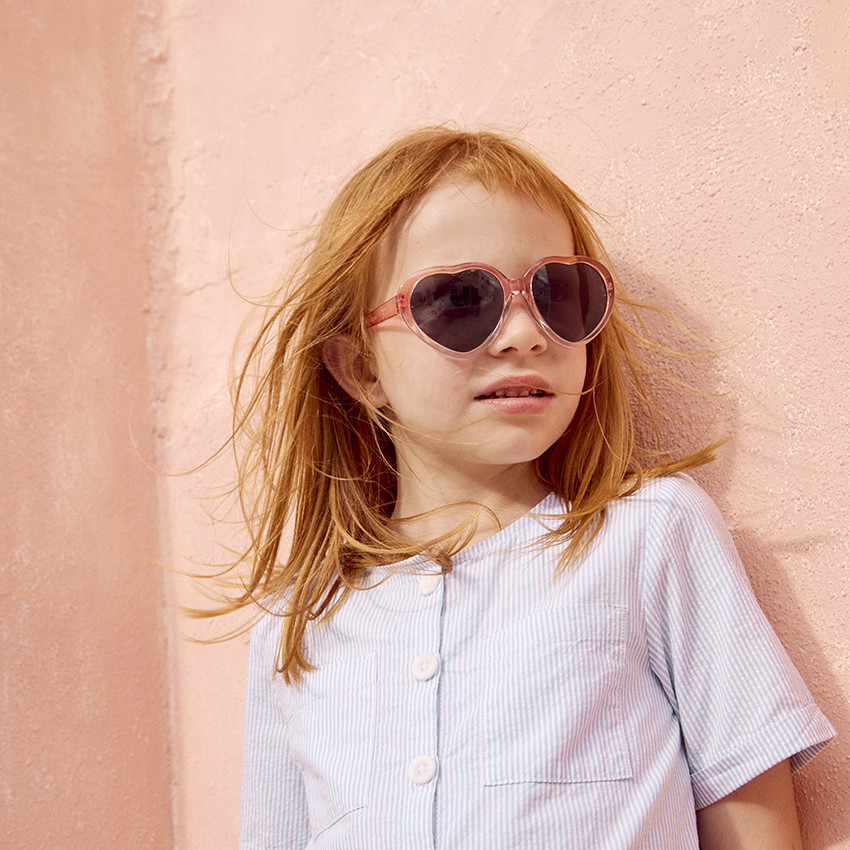 Lunettes de soleil coeur rose dégradée pour fille 