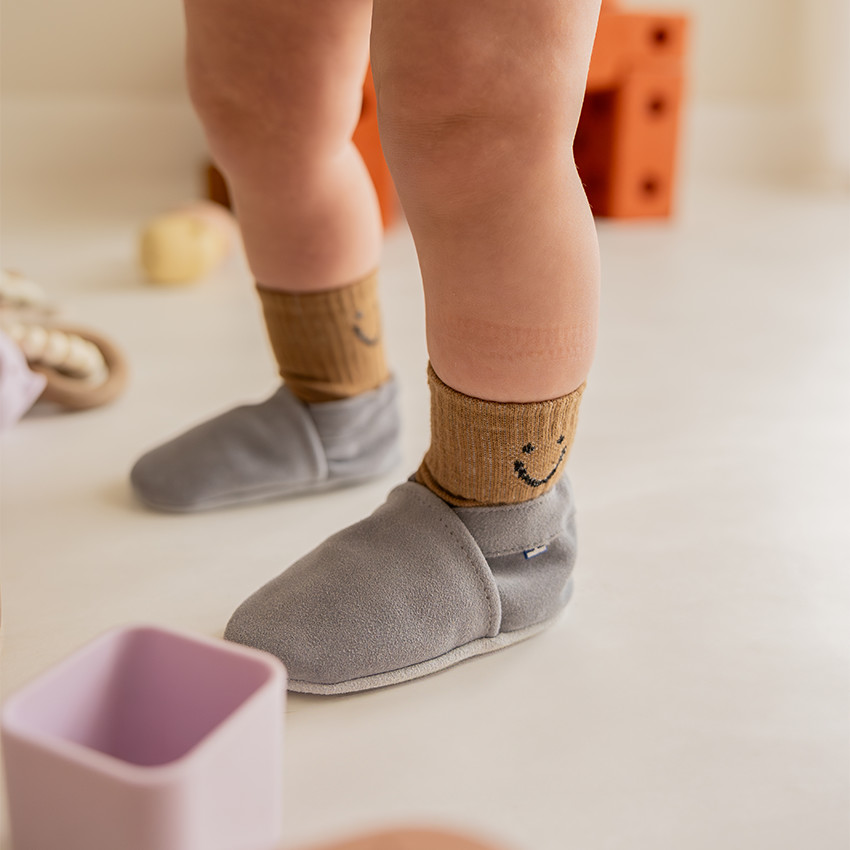 Chaussons souples 18-24M en suède Babysoft sky 