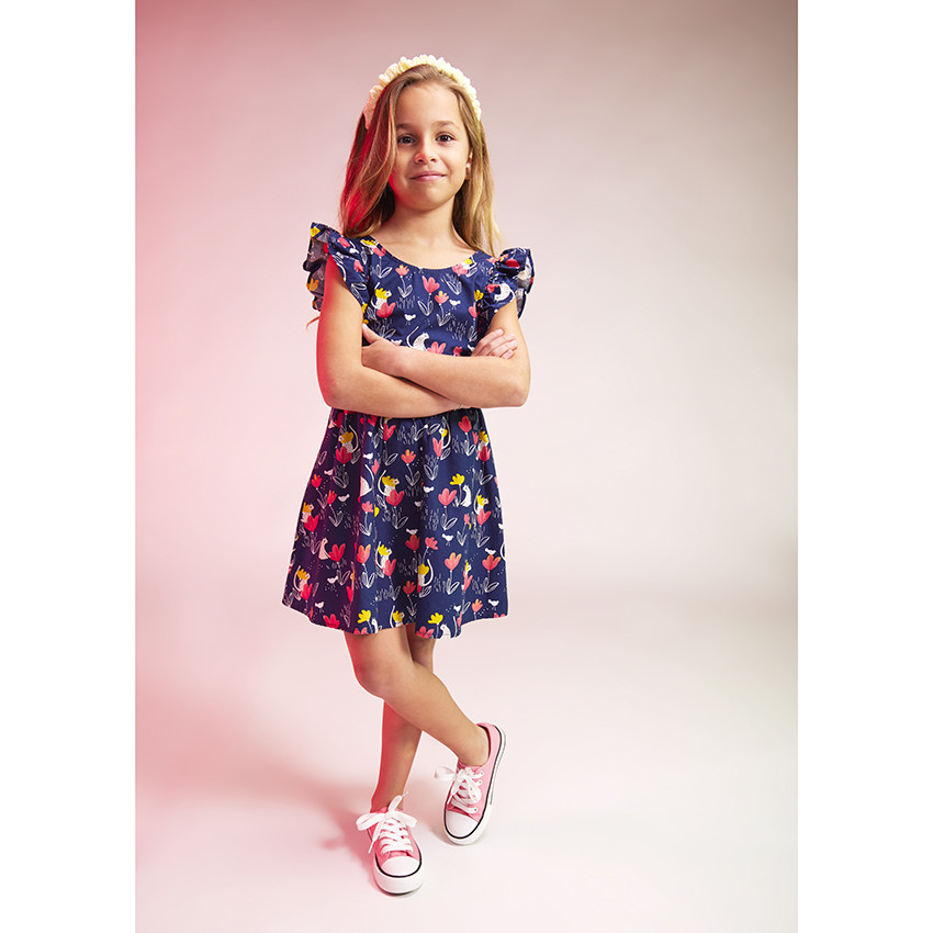 Robe patineuse manches courtes avec dos plongeant pour fille 