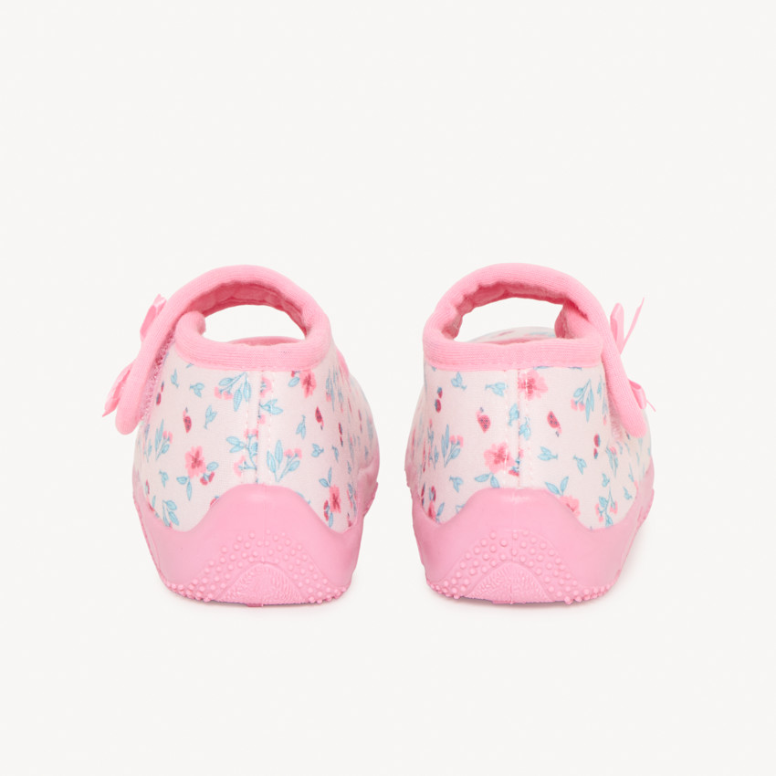 Chaussons babies imprimé fleuri pour bébé fille 