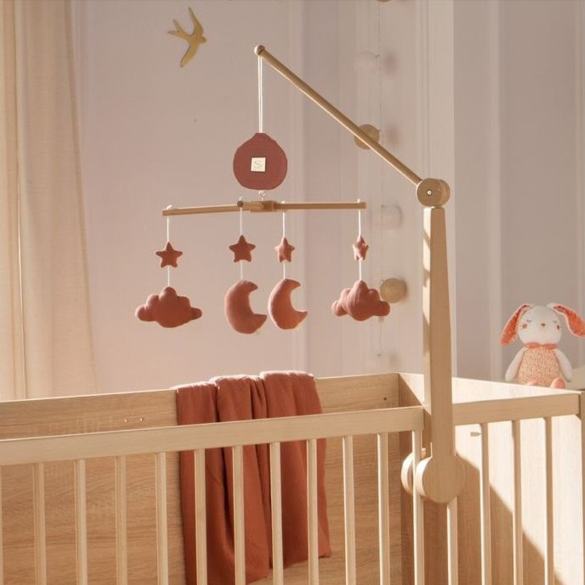 Mobile musical en bois lunes/nuages Uni terracotta 
