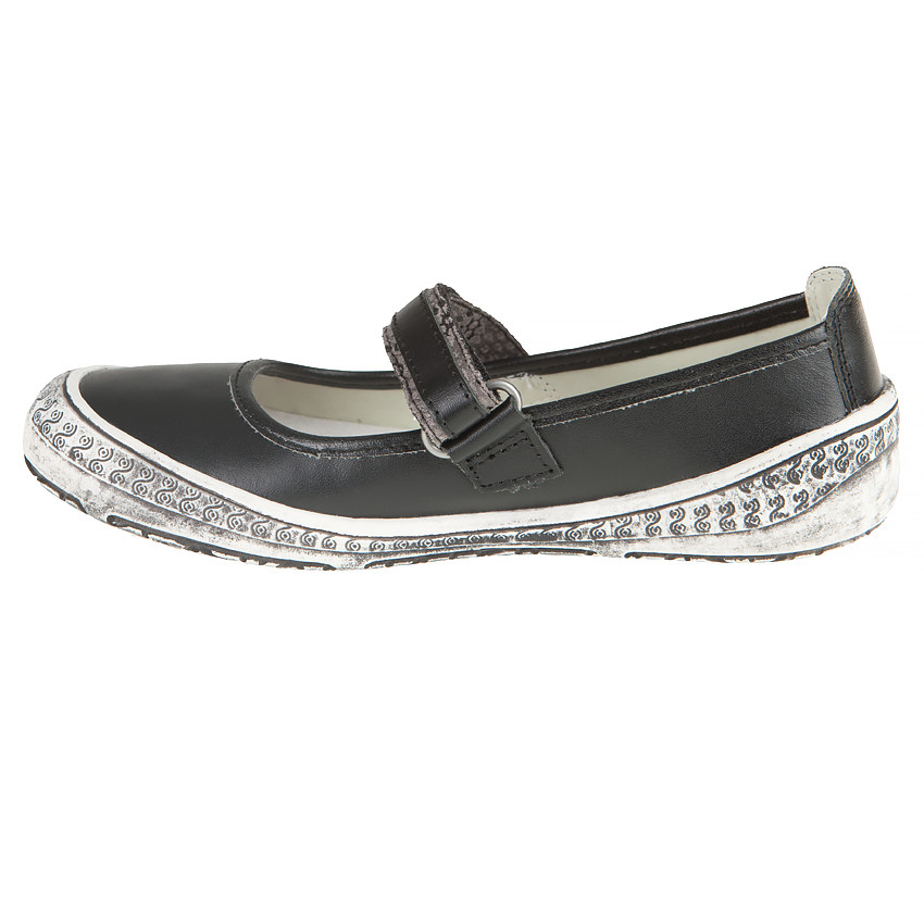 Babies noires à scratch et effet used 