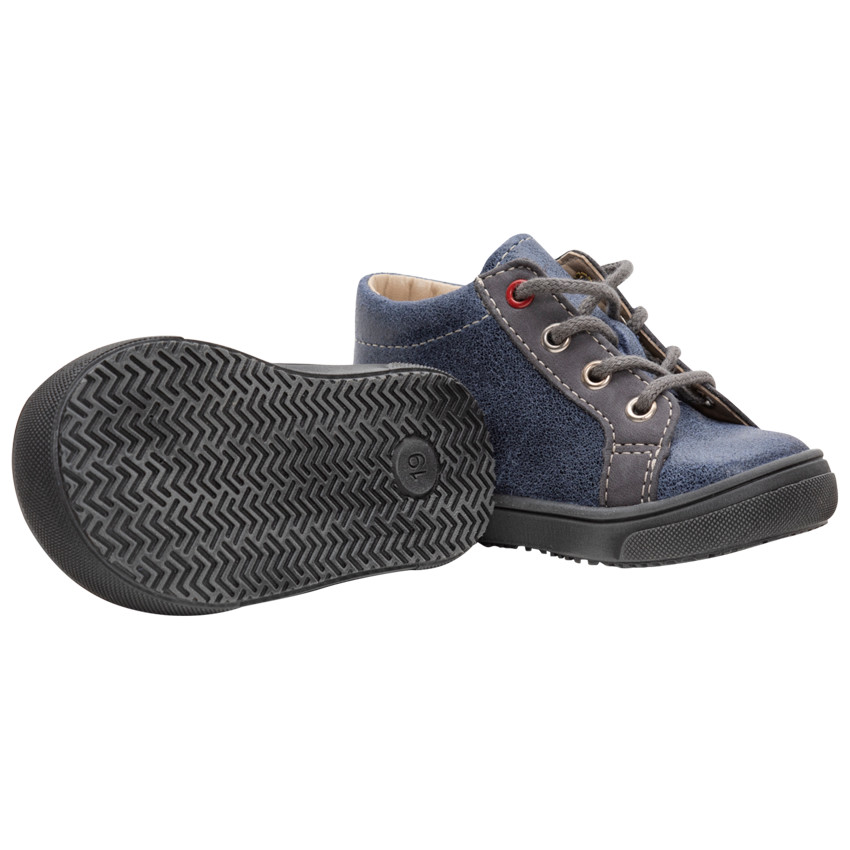 Bottillons en cuir à lacets empiècement étoile 