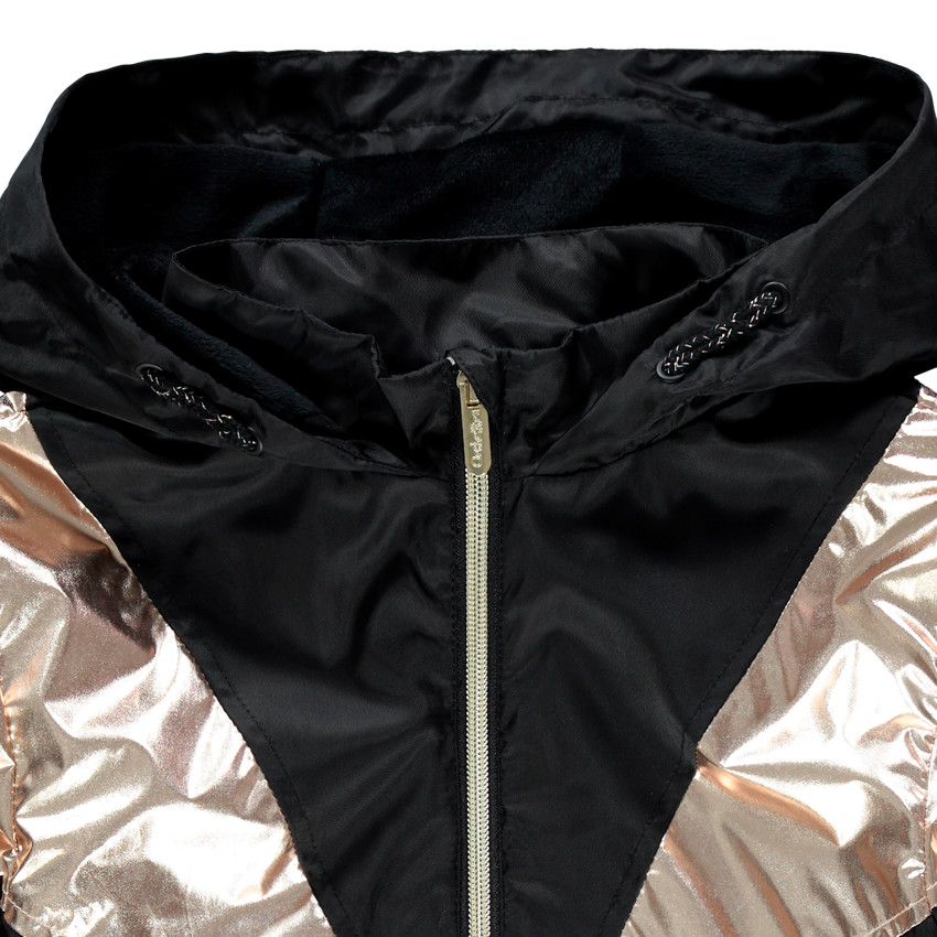 Coupe-vent à capuche à empiècement métallisé 