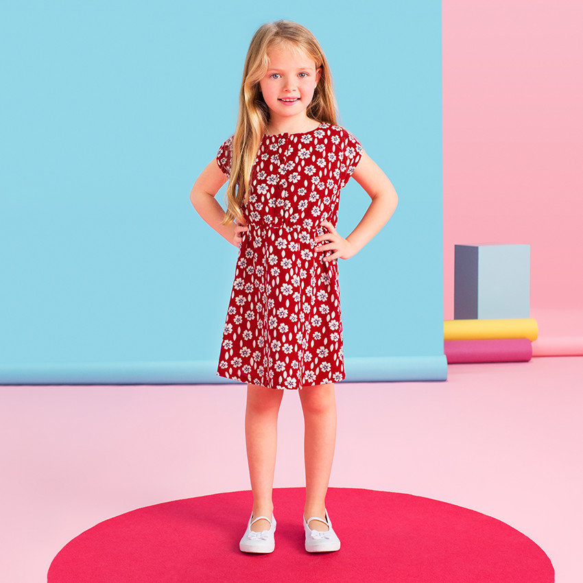 Robe fluide imprimée fleurs à taille élastiquée 