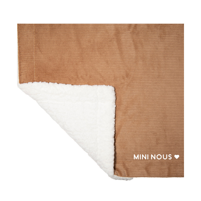 Couverture en velours côtelé 70 x 90 cm "Mini nous" marron clair 