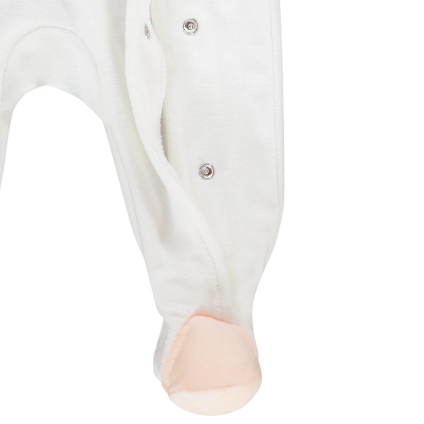 Dors-bien en velours avec lapin brodé pour bébé fille Main Dors-bien en velours avec lapin brodé pour bébé fille