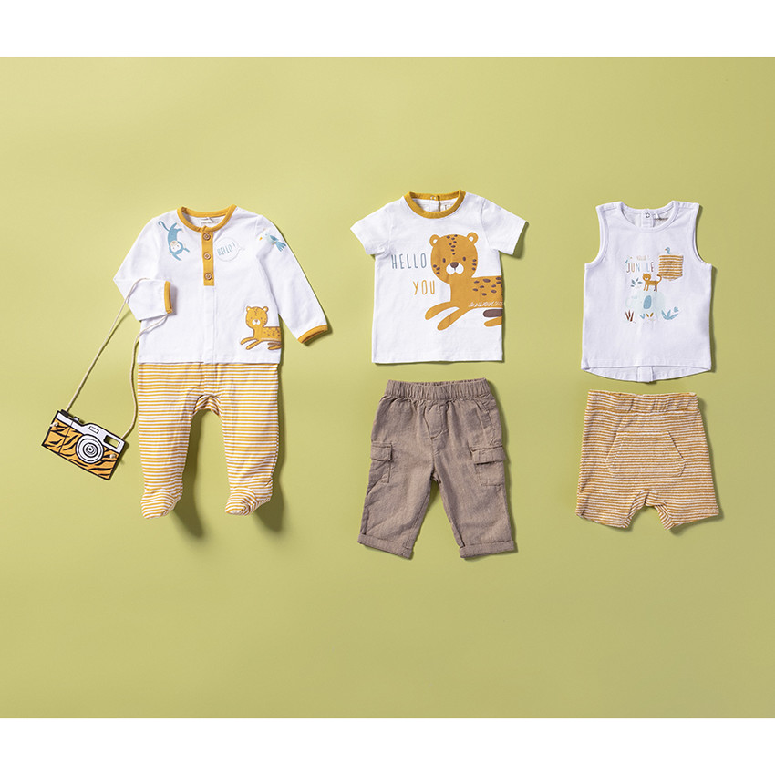 Ensemble avec débardeur motif jungle et bermuda en éponge rayé 