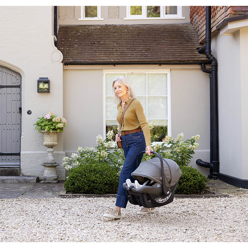 Siège auto i-Size Sprint bébé Isofix intégré Sandstone 